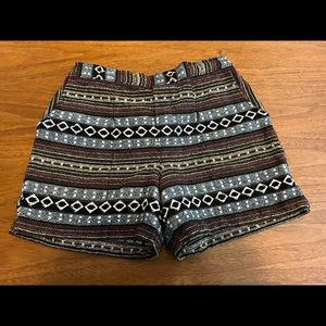 Used Size Medium Wai Wear: Am Wai Short